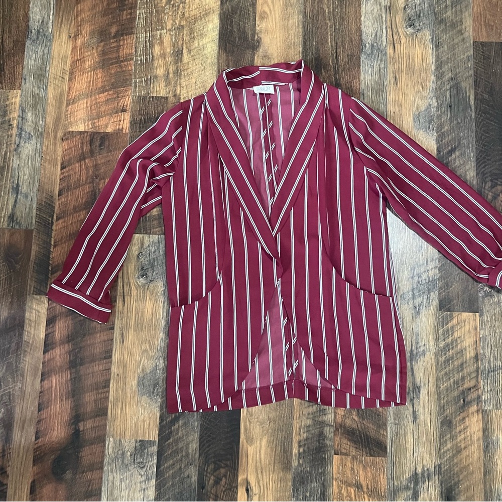 Lightweight Striped Quarter Sleeves Blazer